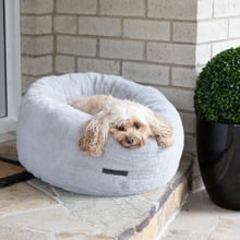 Plush Donut Pet Bed